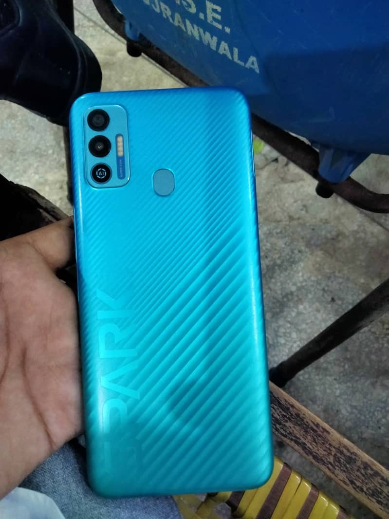 Tecno spark 7t 4 64 gb 6000mh battery 5