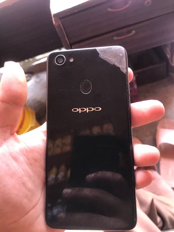 oppo f7 4/64 all ok exchange possible 2