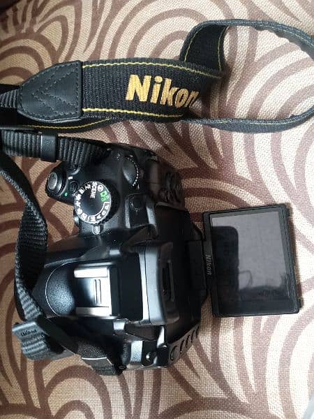 nikon d5000 with 50mm lens 3