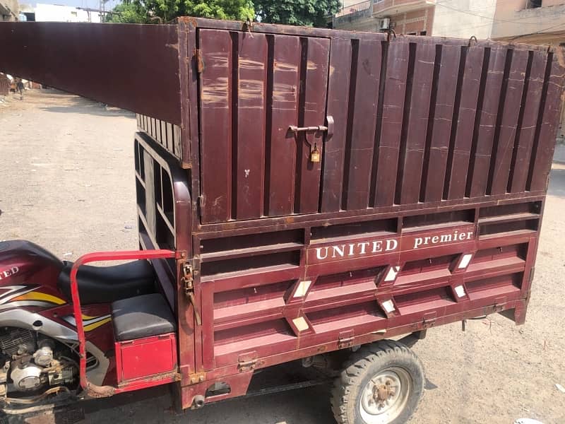 United Loader Rickshaw 150CC 4