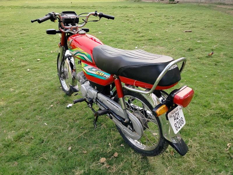 Honda CD 70 3