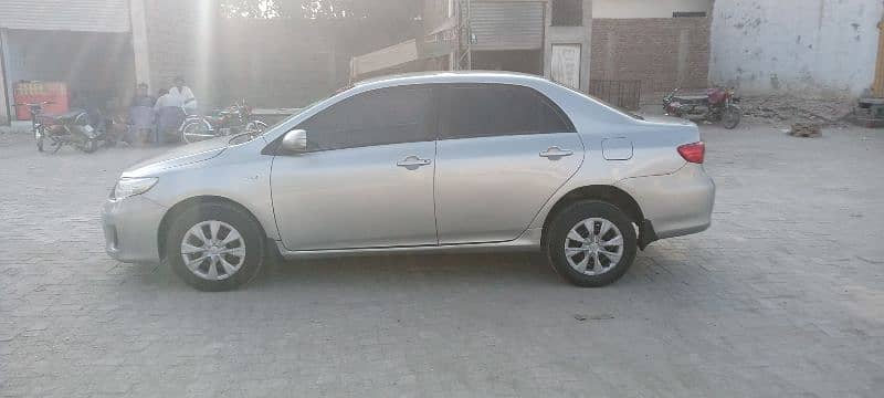 Toyota Corolla GLI 2011 1