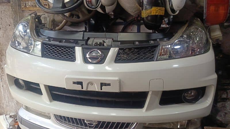 Nissan sunny body and machinal parts 12