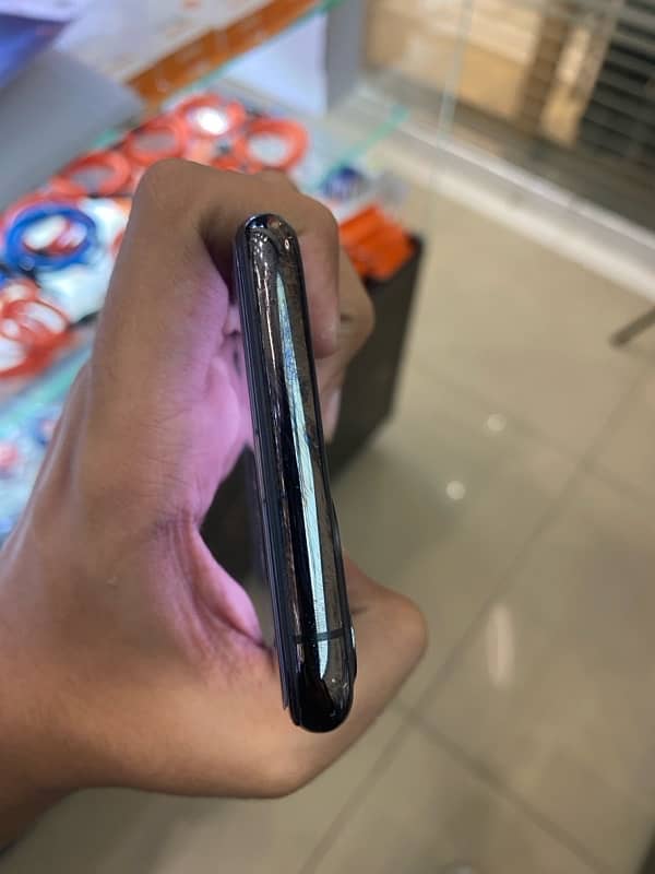 iPhone 11 Pro pta approved 3