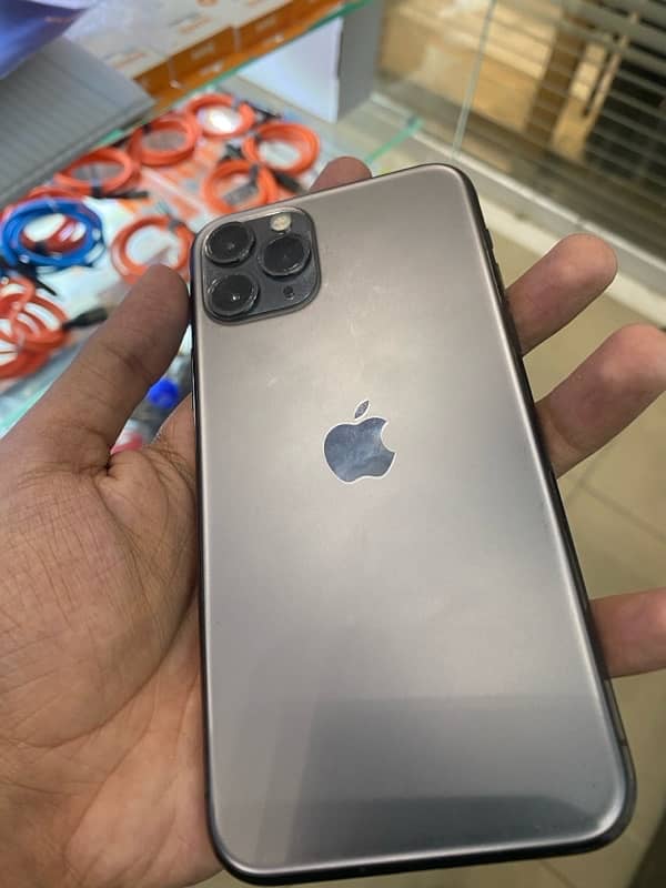 iPhone 11 Pro pta approved 7