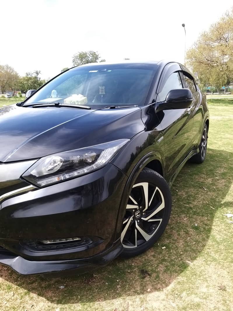 Honda Vezel 2016 RS import 2019 4