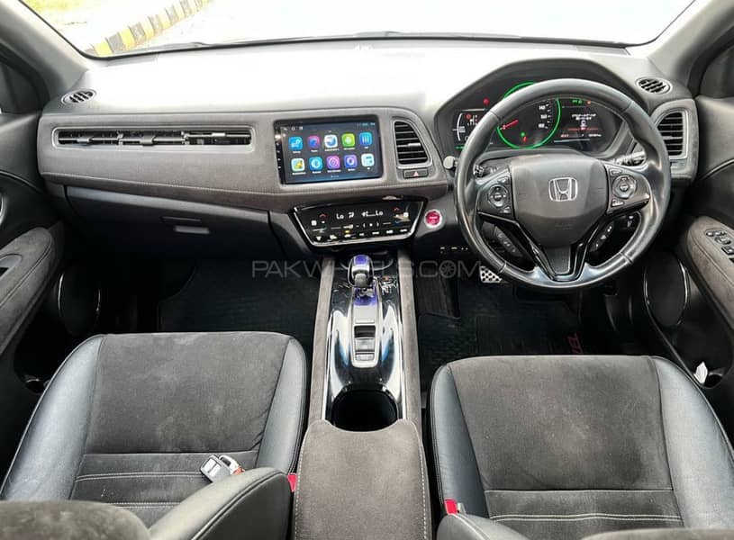 Honda Vezel 2016 RS import 2019 9