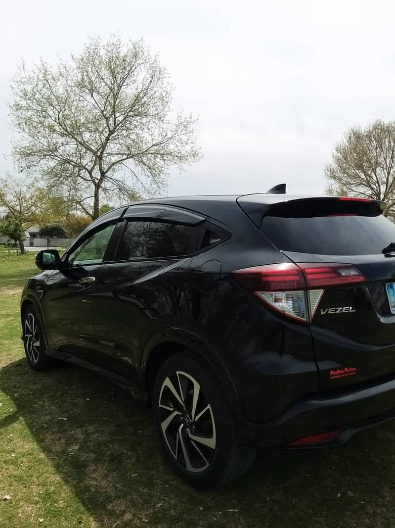 Honda Vezel 2016 RS import 2019 15