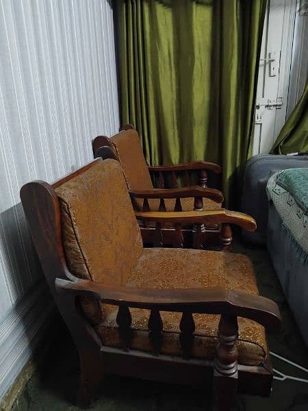 5 seater sofa set in good condition 2