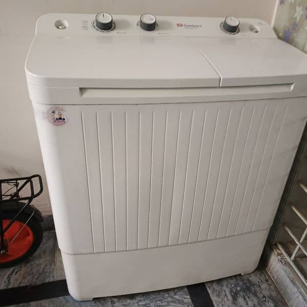 DAWLANCE WASHING MACHINE AND DRYER FOR SALE 2