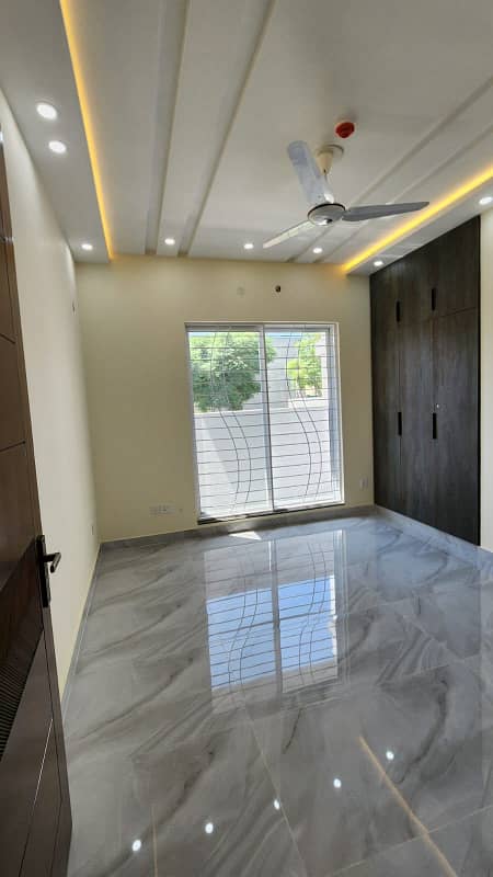 5 MARLA 50 FT WIDE IDEAL LOCATION BRAND NEW HOUSE FOR SALE IN DHA RAHBAR 13