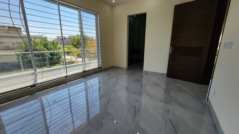 5 MARLA 50 FT WIDE IDEAL LOCATION BRAND NEW HOUSE FOR SALE IN DHA RAHBAR 15