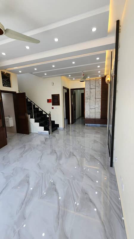 5 MARLA 50 FT WIDE IDEAL LOCATION BRAND NEW HOUSE FOR SALE IN DHA RAHBAR 19