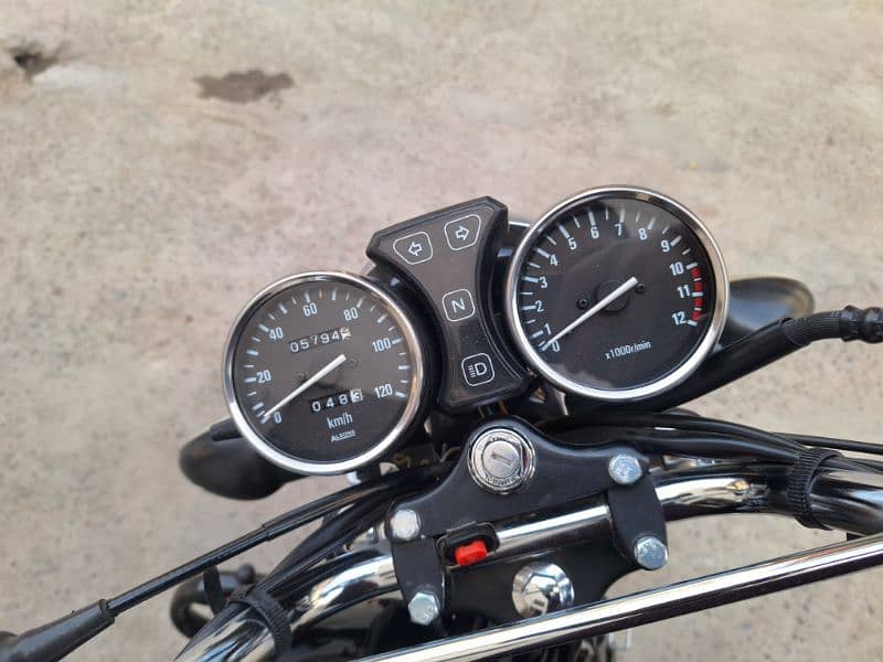 Suzuki GS 150 SE 10/10 3