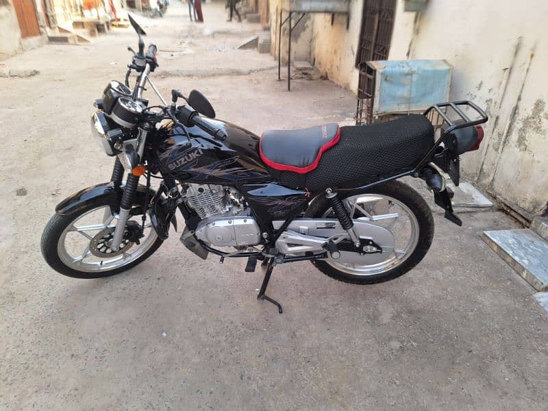 Suzuki GS 150 SE 10/10 8