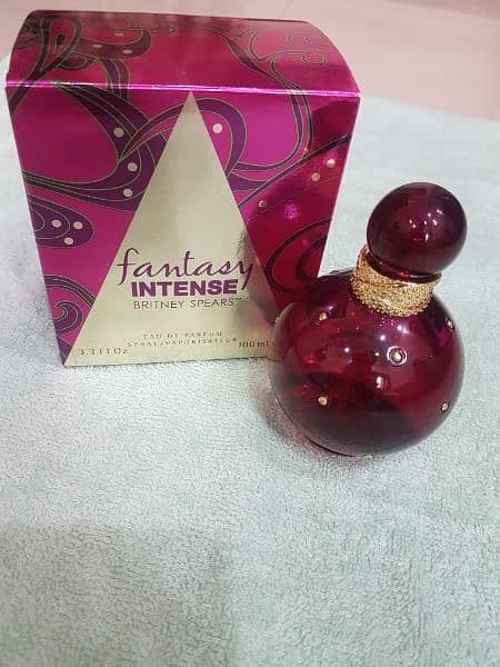 Fantasy Intense Britney Spears Perfume 1