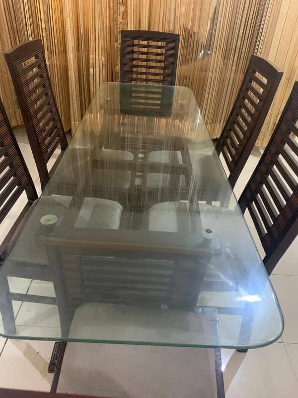 6 seater dining table 0