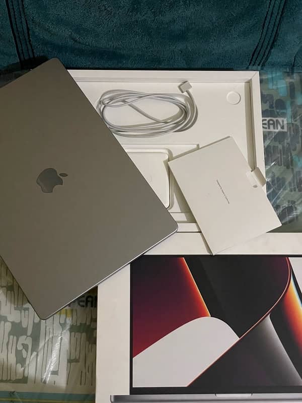 MacBook Pro M1 Max 16 Inch 2021 0