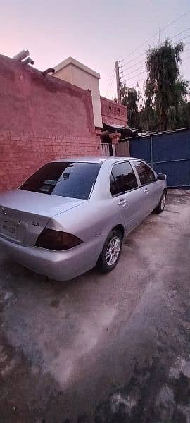 Mitsubishi Lancer 2005 5