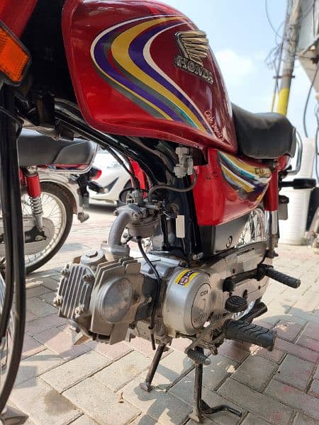 Honda CD 70 Total Genuine 2