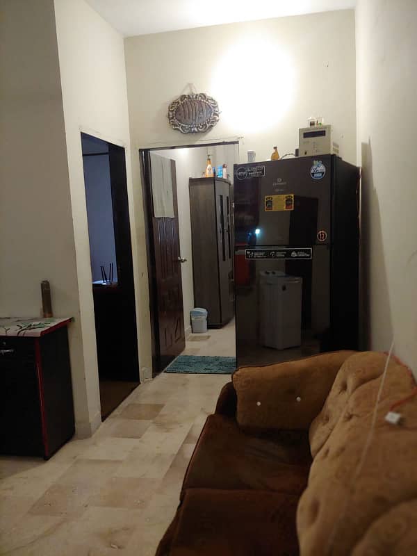 Flat For Sale in ALLAH wala town 9