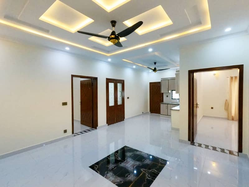 A Prime Location House Of 10 Marla In Rs. 33500000 20