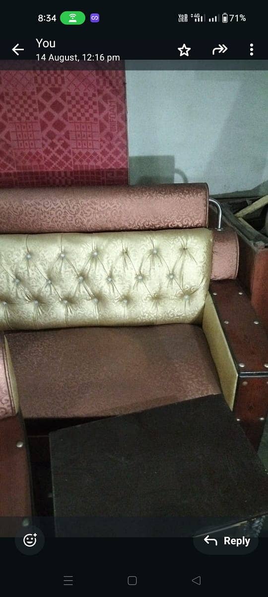 bed set / almari / showcase / sofa set / furniture for sale 8