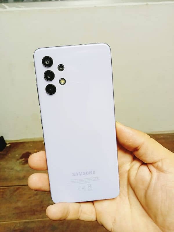 Samsung A32,,,10///9 4