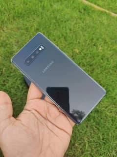 Samsung S10 plus pta approved 03409540439Watsapp