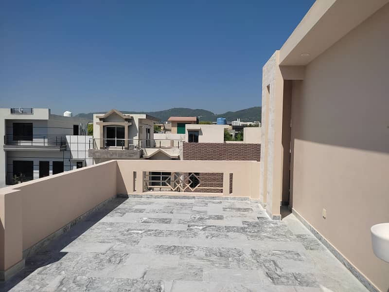 25*40 Size House For Sale In D12/1 8