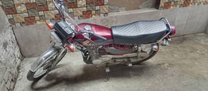 Honda 125 red 0