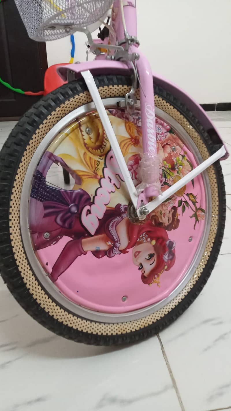 BARBIE GIRL CYCLE AVAILBLE FOR SALE (URGENT SALE) 3