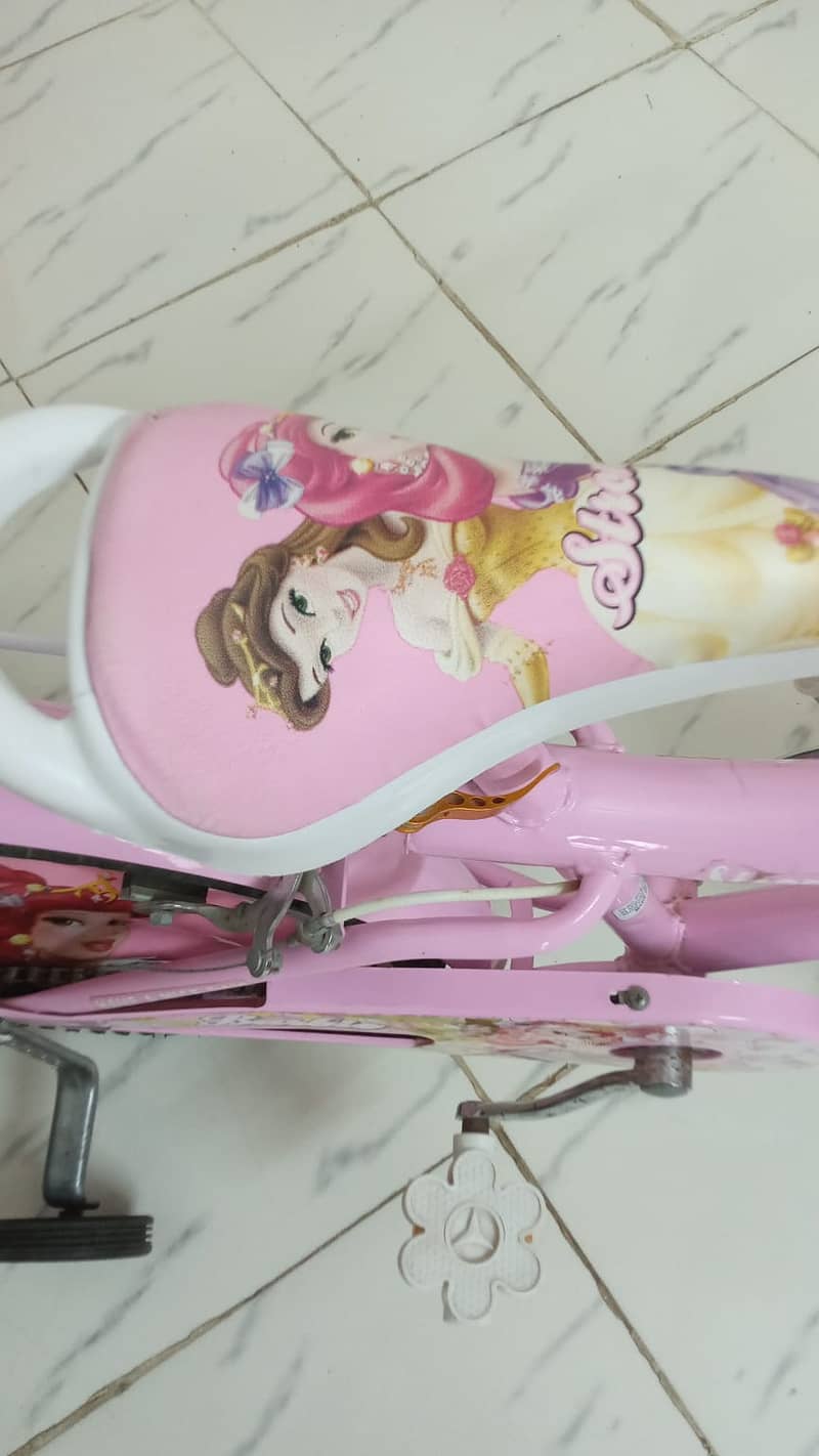 BARBIE GIRL CYCLE AVAILBLE FOR SALE (URGENT SALE) 8