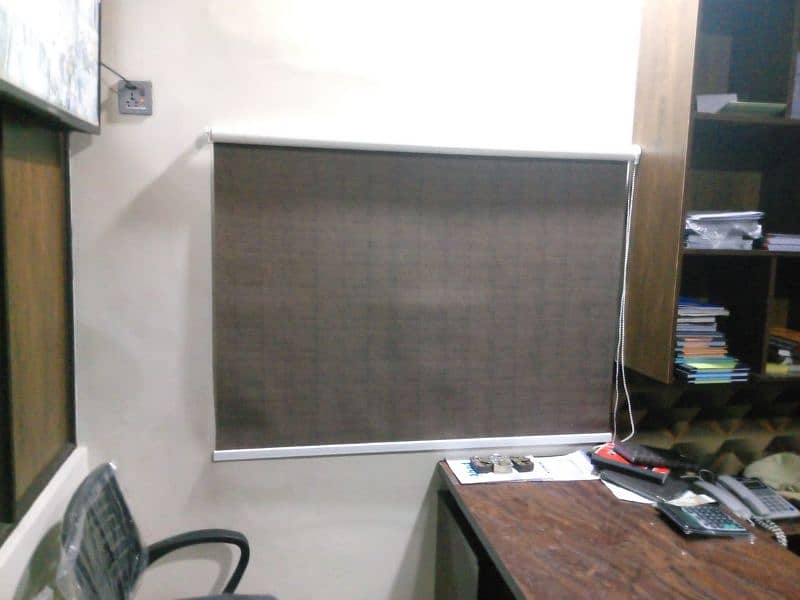 Roller Blinds | Window Curtains | Office Wallpapers | Vinyl Floor 8