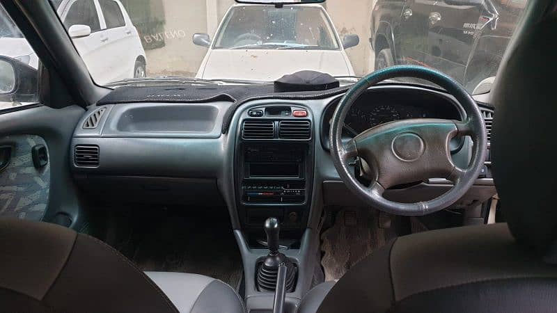 Suzuki Baleno 2004 3