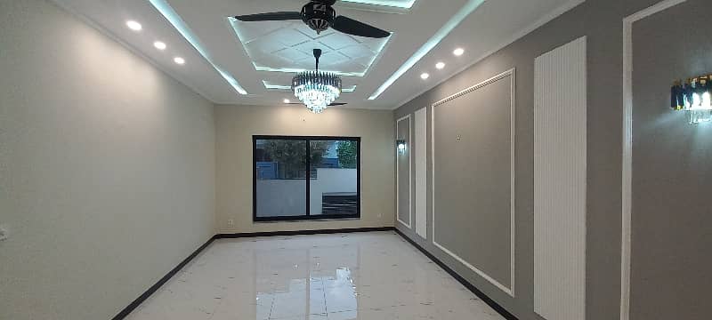 Luxury Brand New House 35