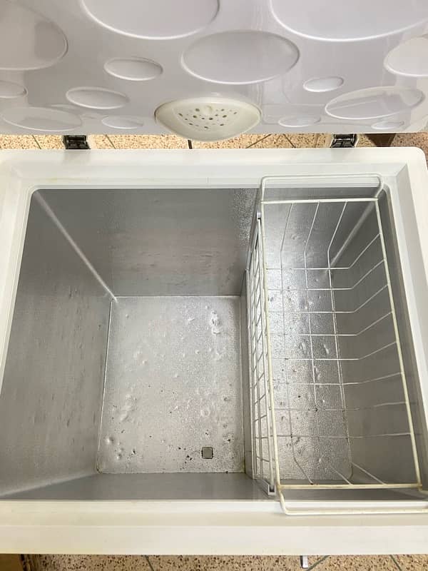 Haier Deep Freezer 5