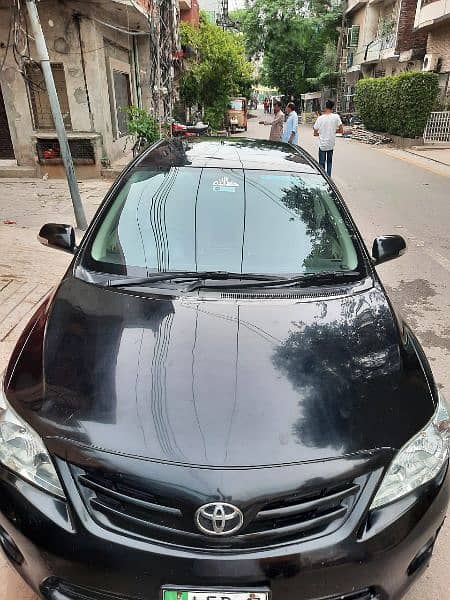 Toyota Corolla GLI 2013 4