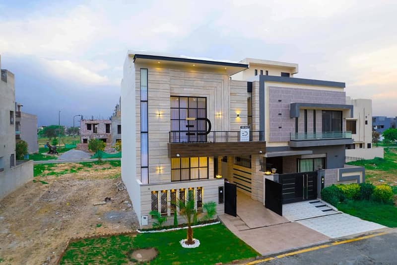 5 Marla Luxury House Available For sale In DHA Phase 9 Town Lahore 0