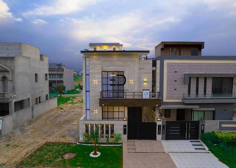 5 Marla Luxury House Available For sale In DHA Phase 9 Town Lahore 3