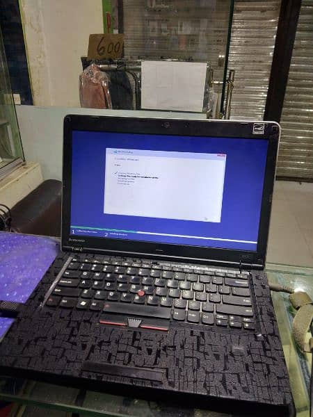 lenovo E420 i5 2nd gen 0