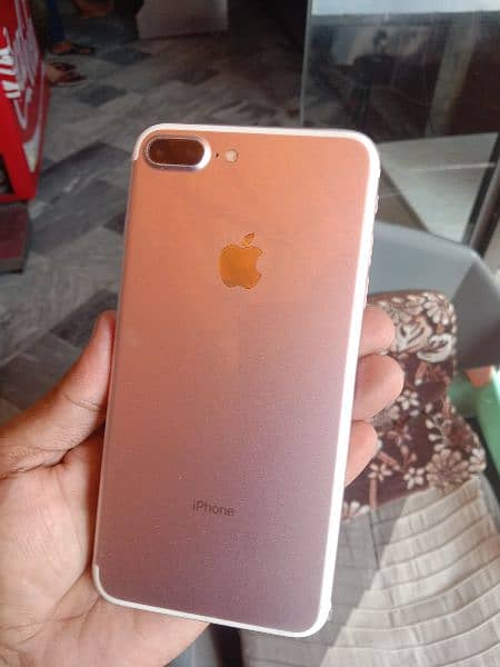 I phone 7 plus pta approved 32gb 4