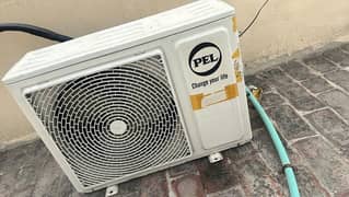 Good condition AC 1 ton