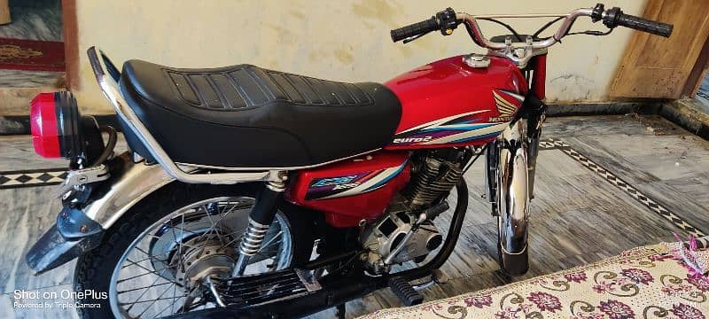 HONDA cg 125 model 2015 forsale urgent 12