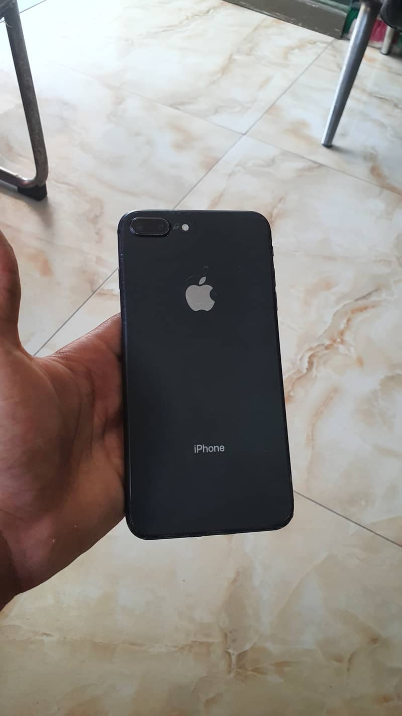 iphone 8plus  pta 64 gb 2