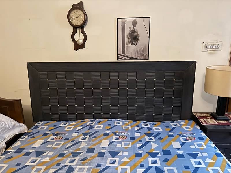 Bed For Sale with 2 Side Tables 1