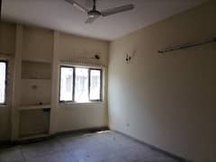 House Of 12 Marla For rent In Askari 5