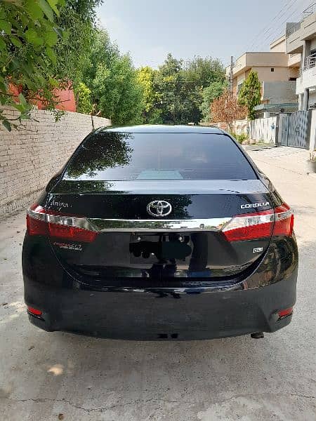 Toyota Corolla GLI 2015 16