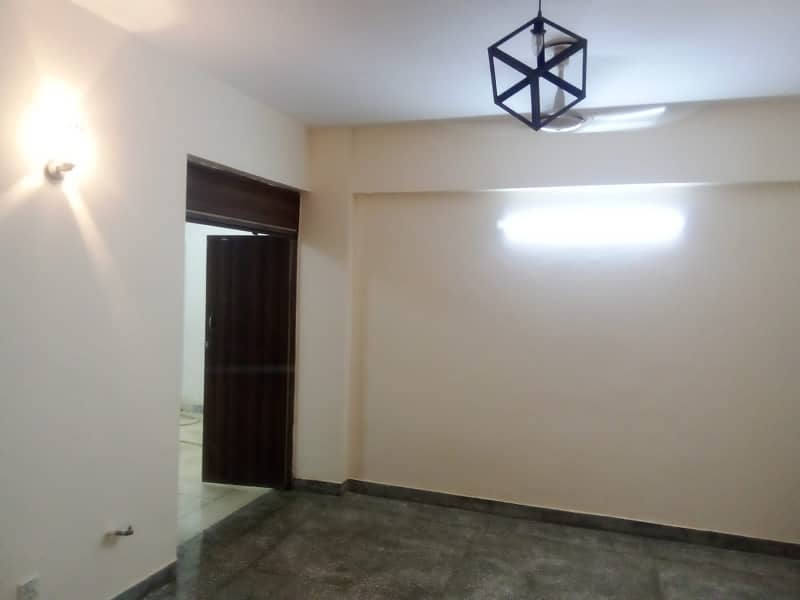 Centrally Located Flat In Askari 5 Is Available For sale 3