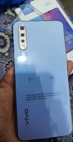 Vivo s1 8/256Gb COMPLETE BOX 03135733102